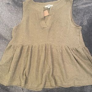 Women’s ’baby doll’ tank